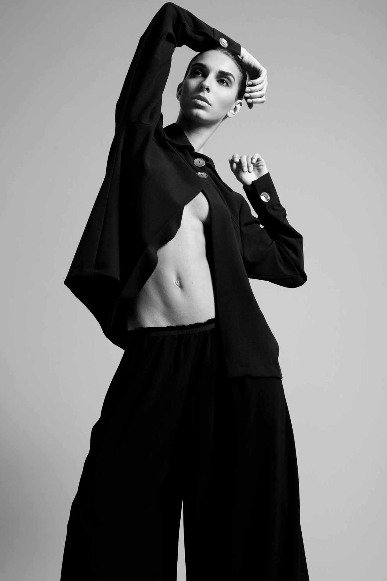 SIMONA, model in Milan — picture 7