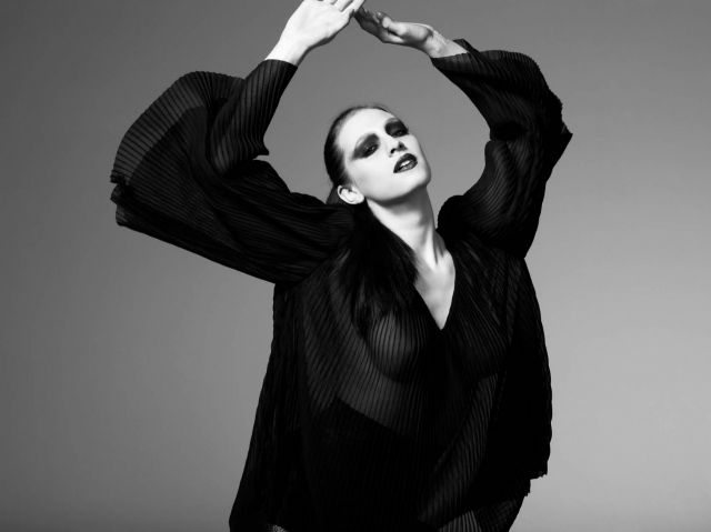 Marketa, model in Milan — picture 9