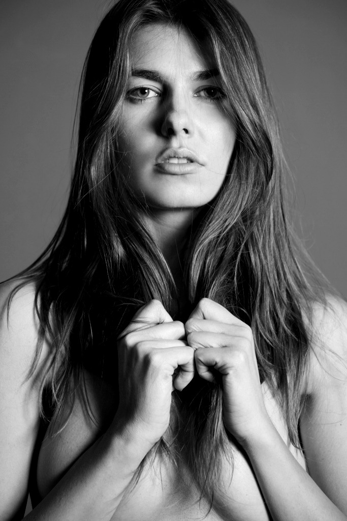 Kinga, model in Milan — picture 5
