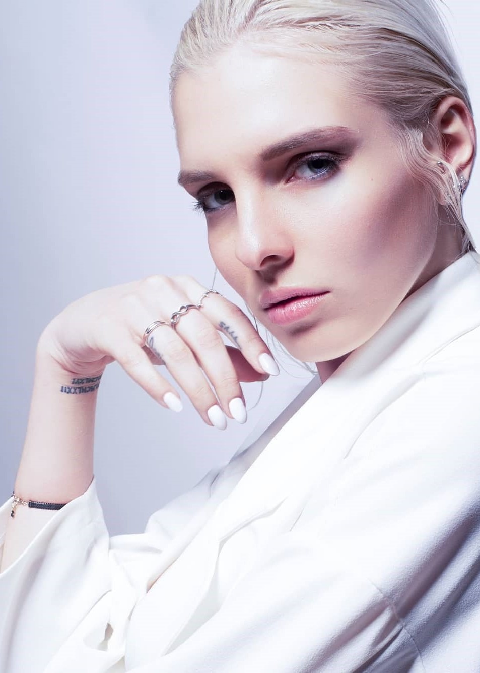 KSENIA, model in Milan — picture 15