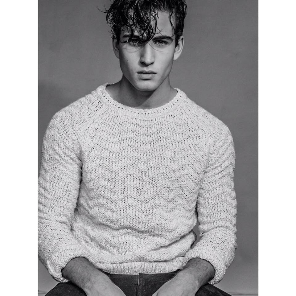 Valentin, model in Paris — picture 14