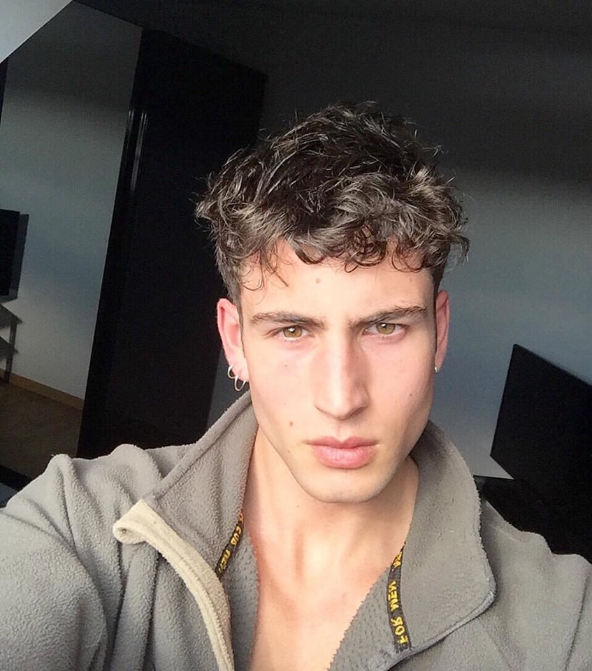 Valentin, model in Paris — picture 26