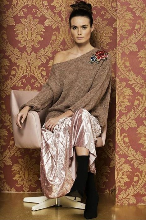 MARTINA, model in Milan — picture 12