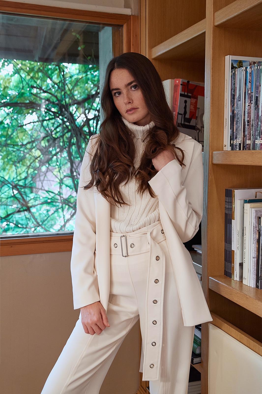 MARTINA, model in Milan — picture 18