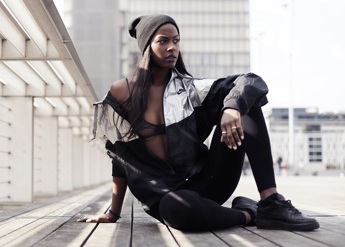 Cindy, model in Paris — picture 10