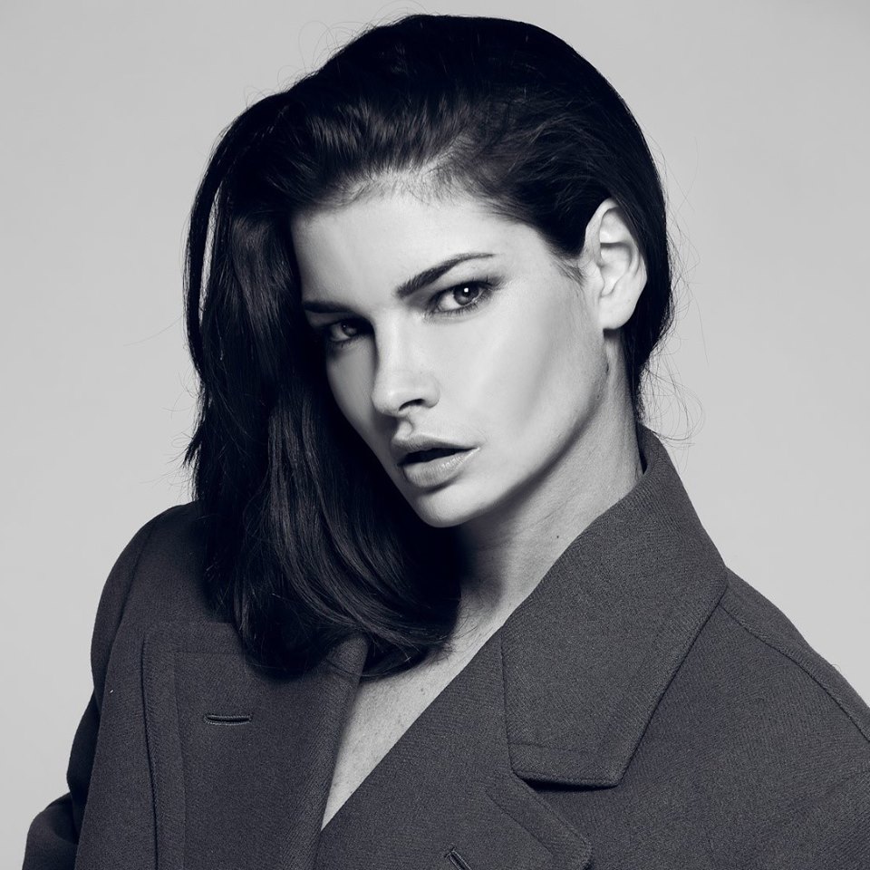 Camille, model in Paris — picture 2
