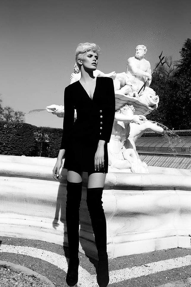 LARISA, model in Milan — picture 10