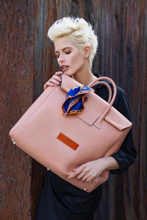 LARISA, model in Milan — picture 29