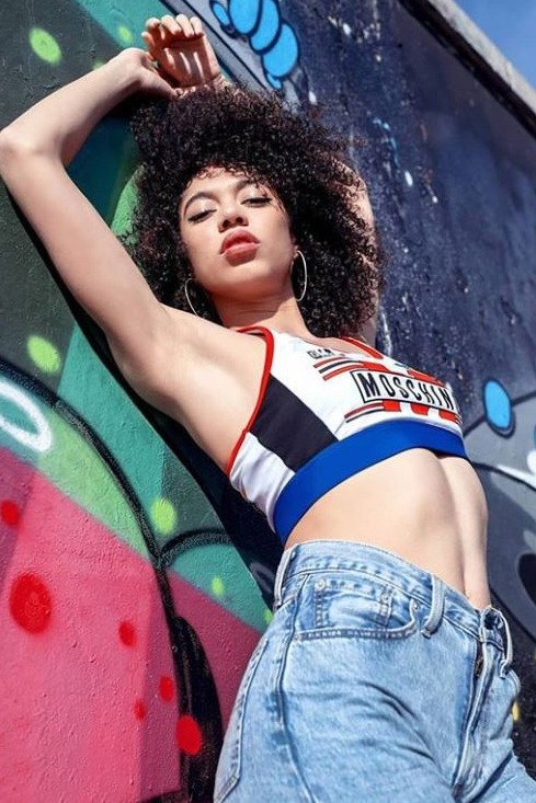 GLEIZIELI, model in Milan — picture 7