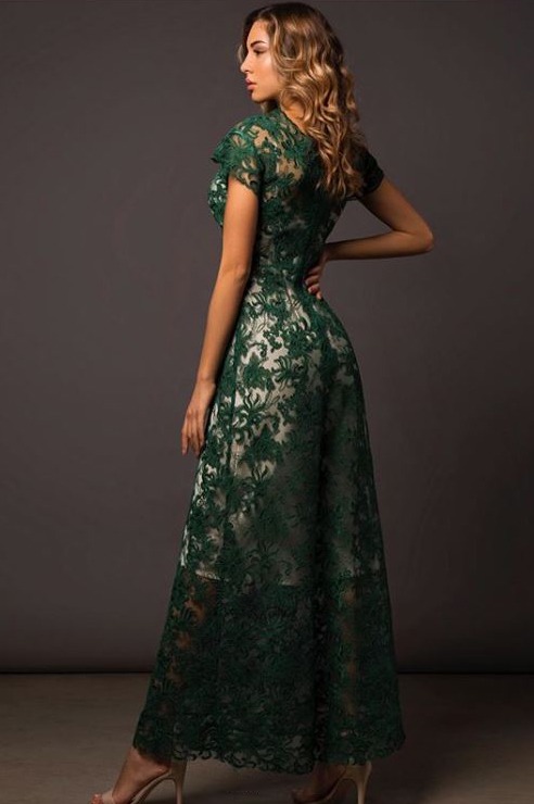 CHIARA, model in Milan — picture 8