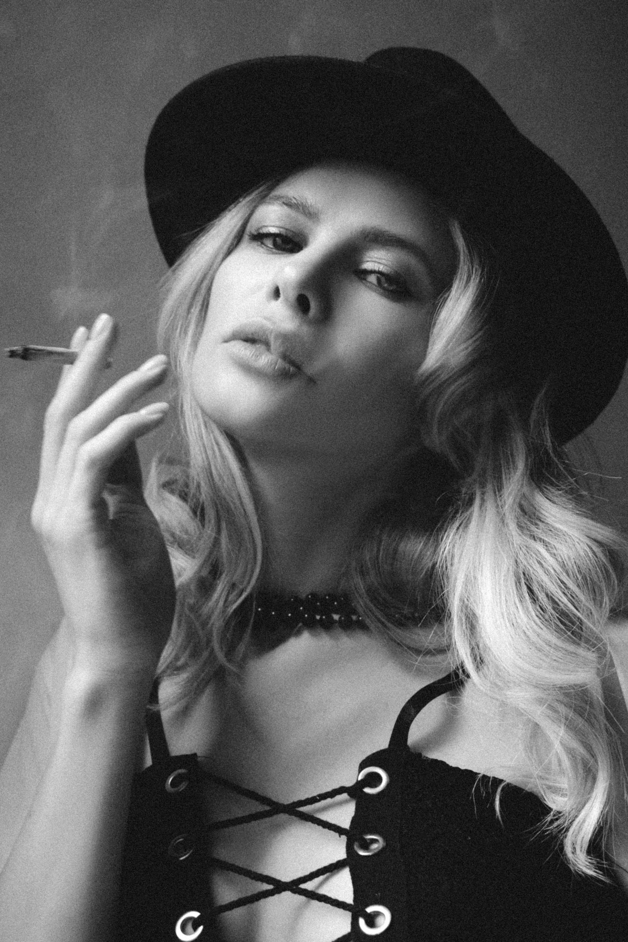 Karina, model in Milan — picture 9