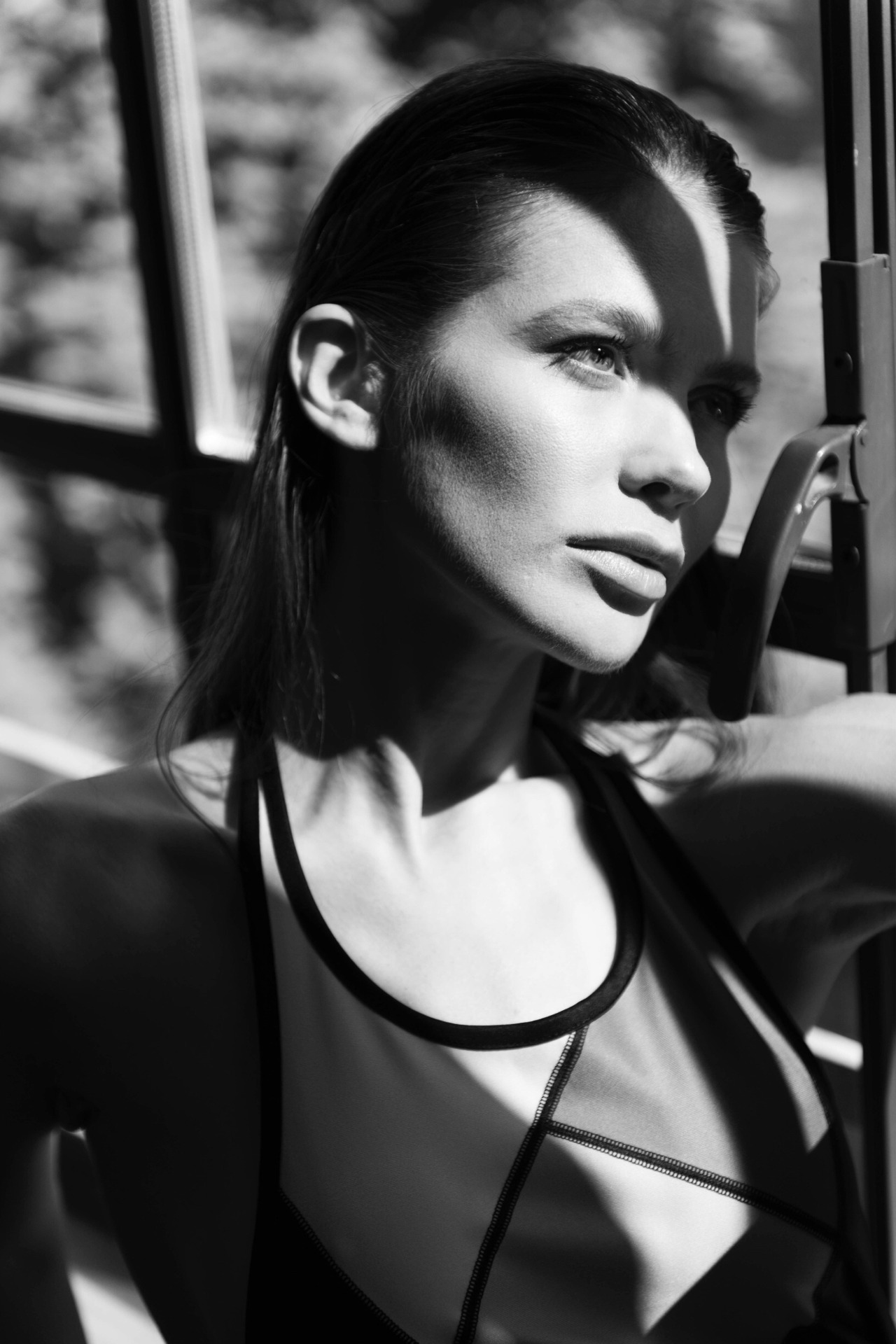 Karina, model in Milan — picture 33