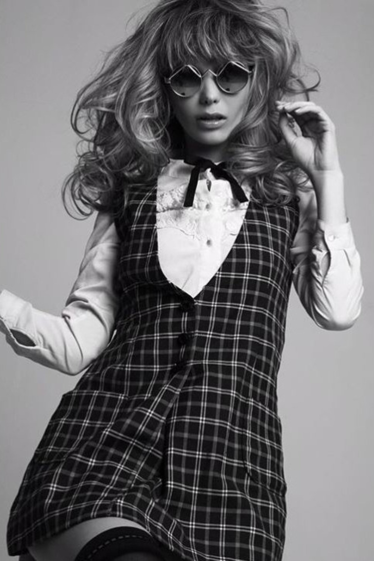 Karina, model in Milan — picture 68