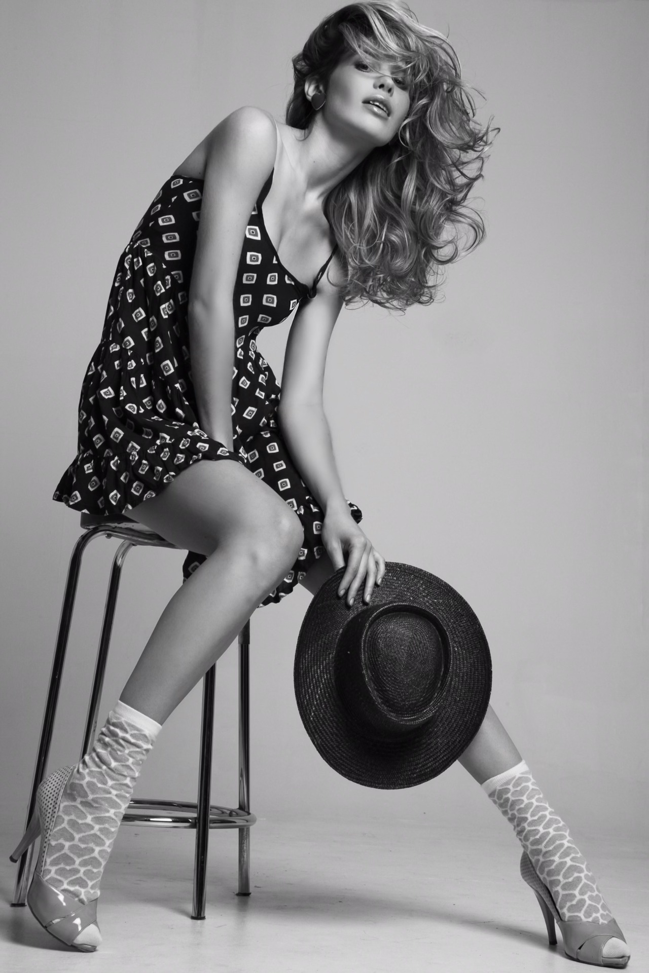 Karina, model in Milan — picture 69
