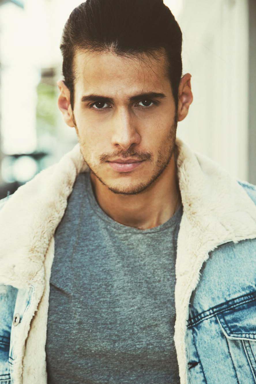 Javier, model in Milan — picture 8