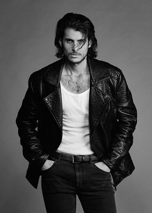 Javier, model in Milan — picture 16