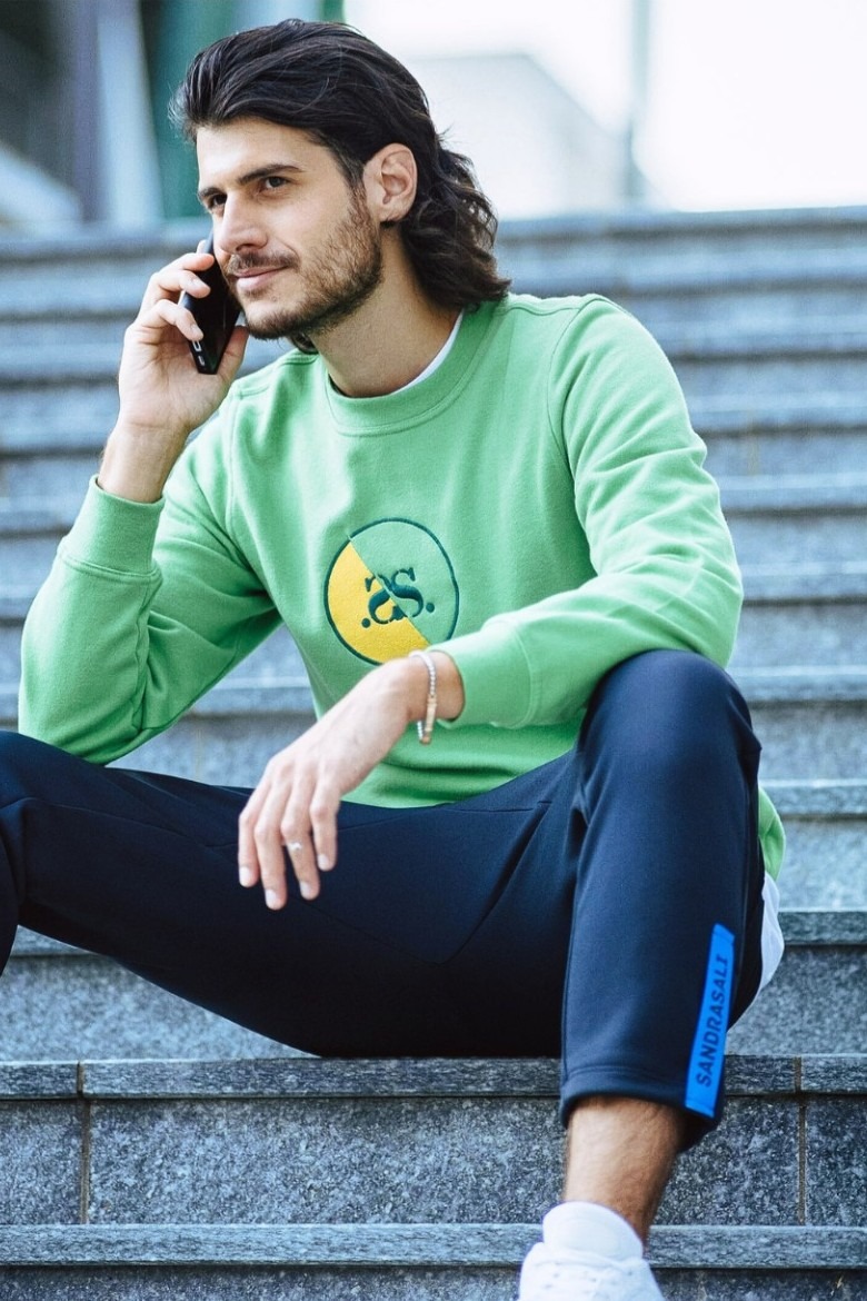 Javier, model in Milan — picture 27