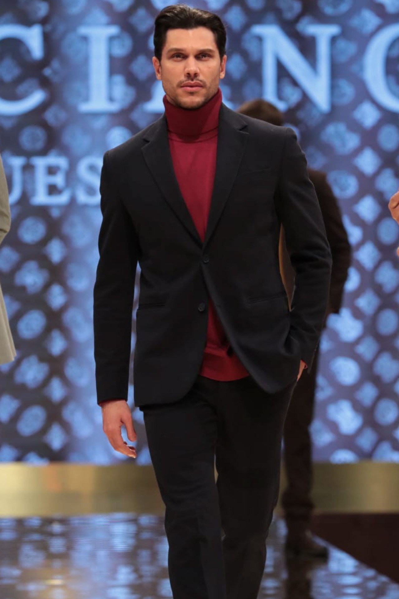 Valerio, model in Milan — picture 33