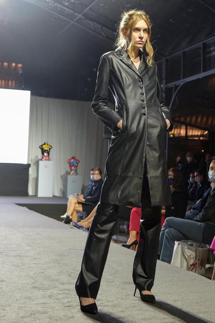 PAULA, model in Milan — picture 16
