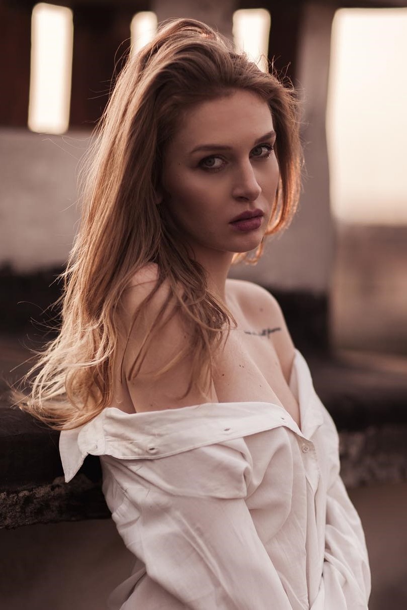 PAULA, model in Milan — picture 9