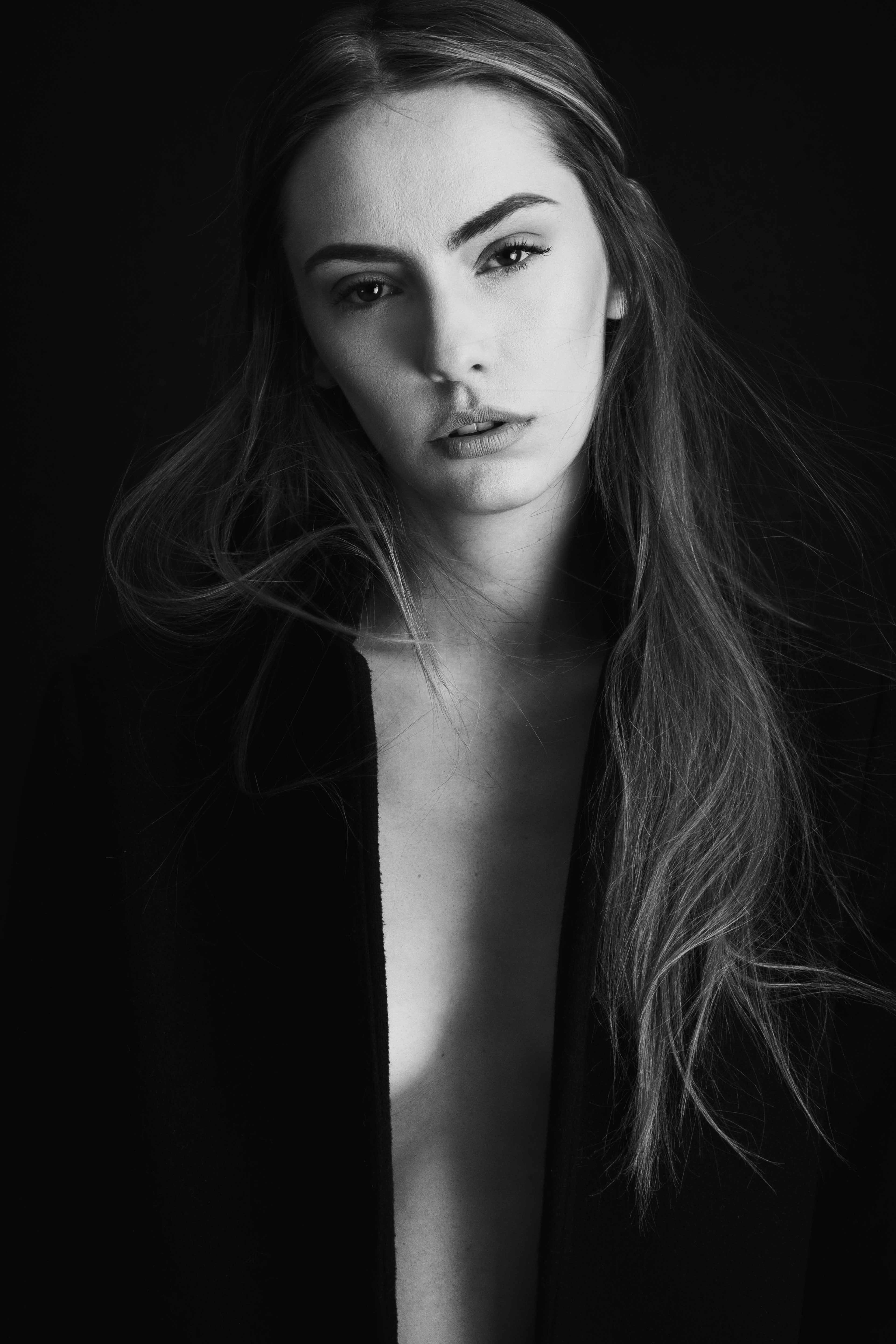 JOVANA, model in Milan — picture 10