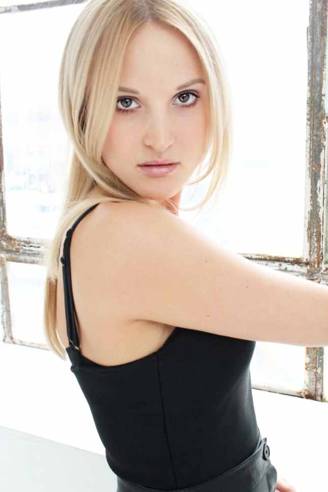 Alina, model in New York — picture 6