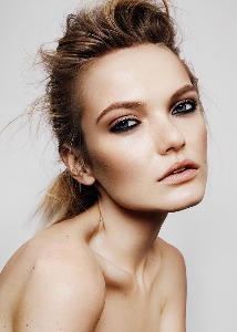 Iryna, model in Paris