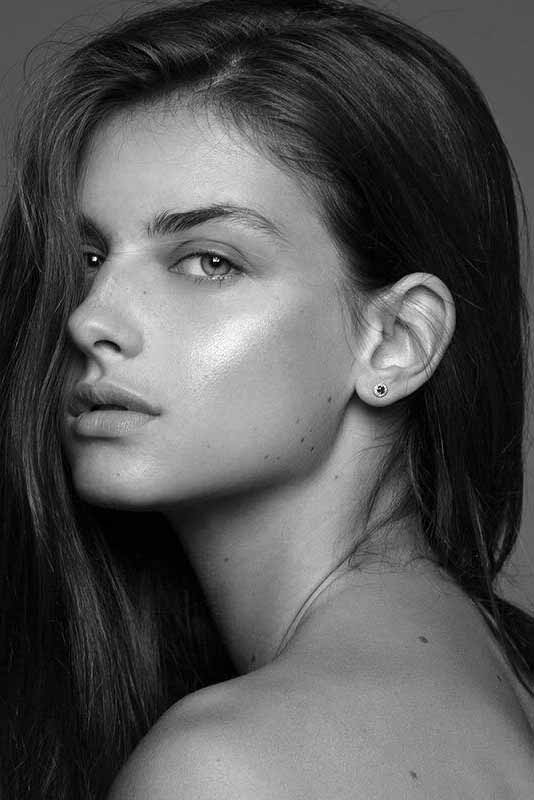 Mathilde, model in Paris — picture 14