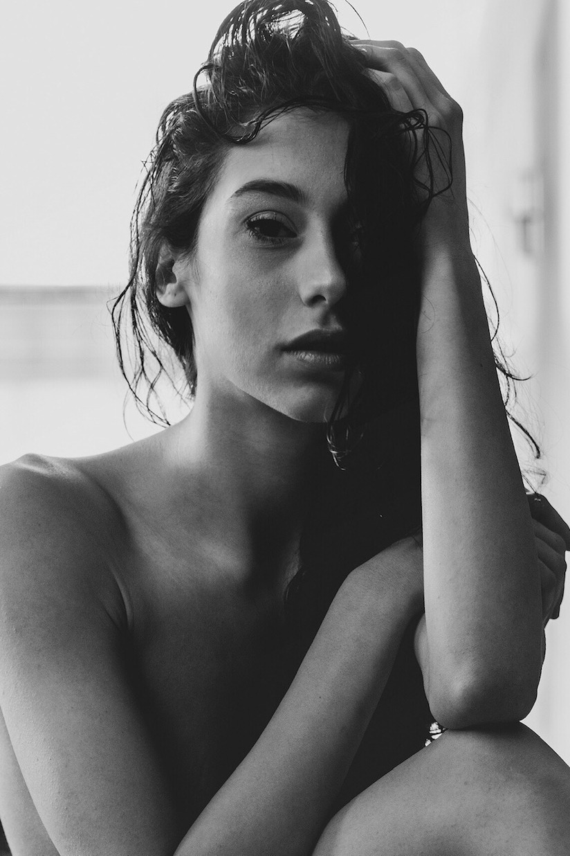 ASIA, model in Milan — picture 9