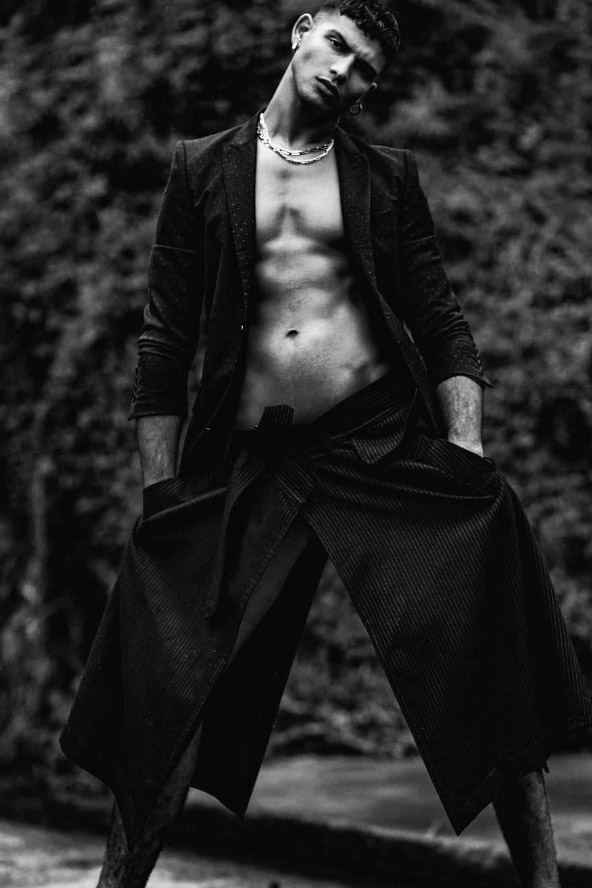 Chams-Eden, model in Paris — picture 13