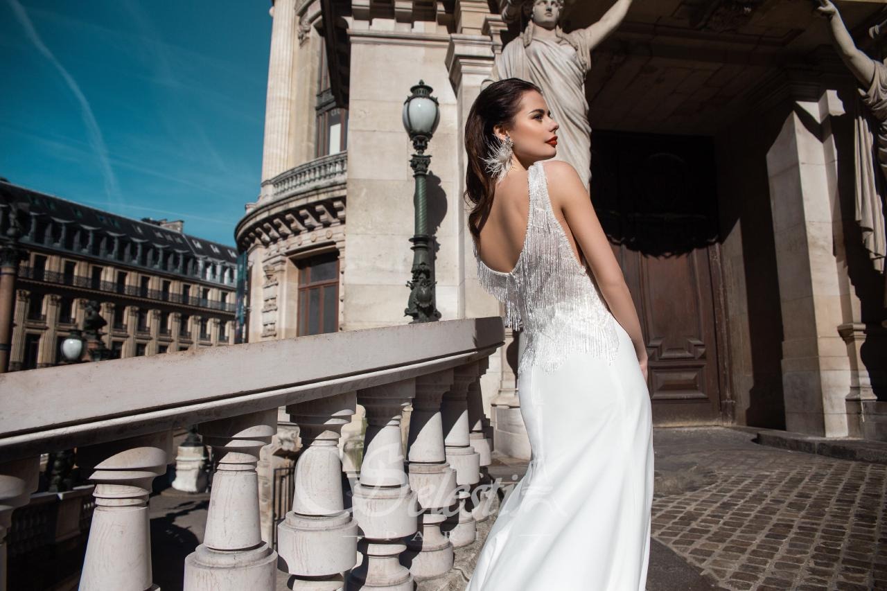 Katerina, model in Paris — picture 21