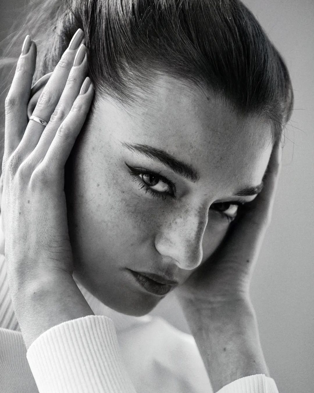 ANNA, model in Paris — picture 16