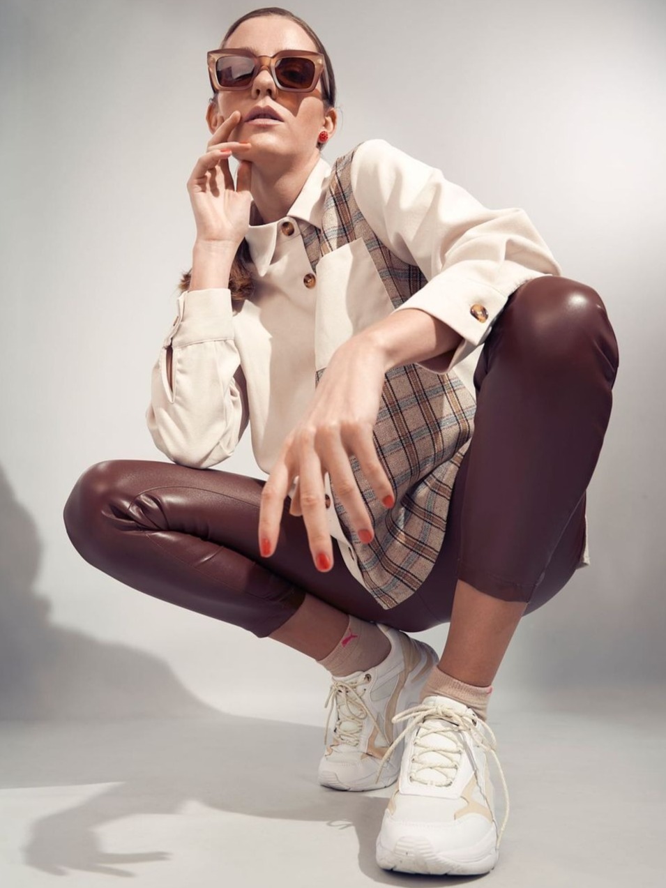 Julia, model in London — picture 3