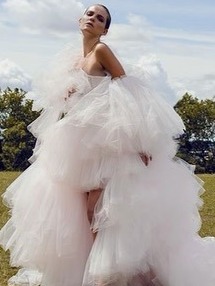 Julia, model in London — picture 12