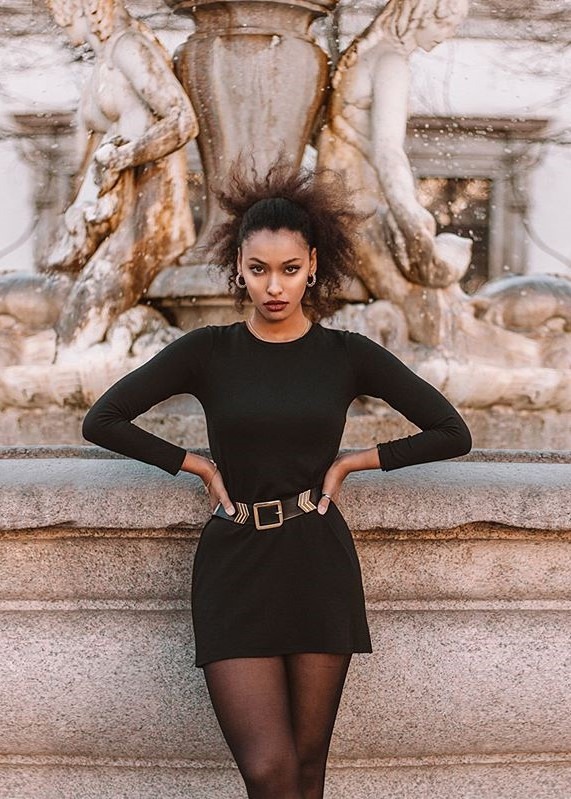 Melissa, model in Milan — picture 23