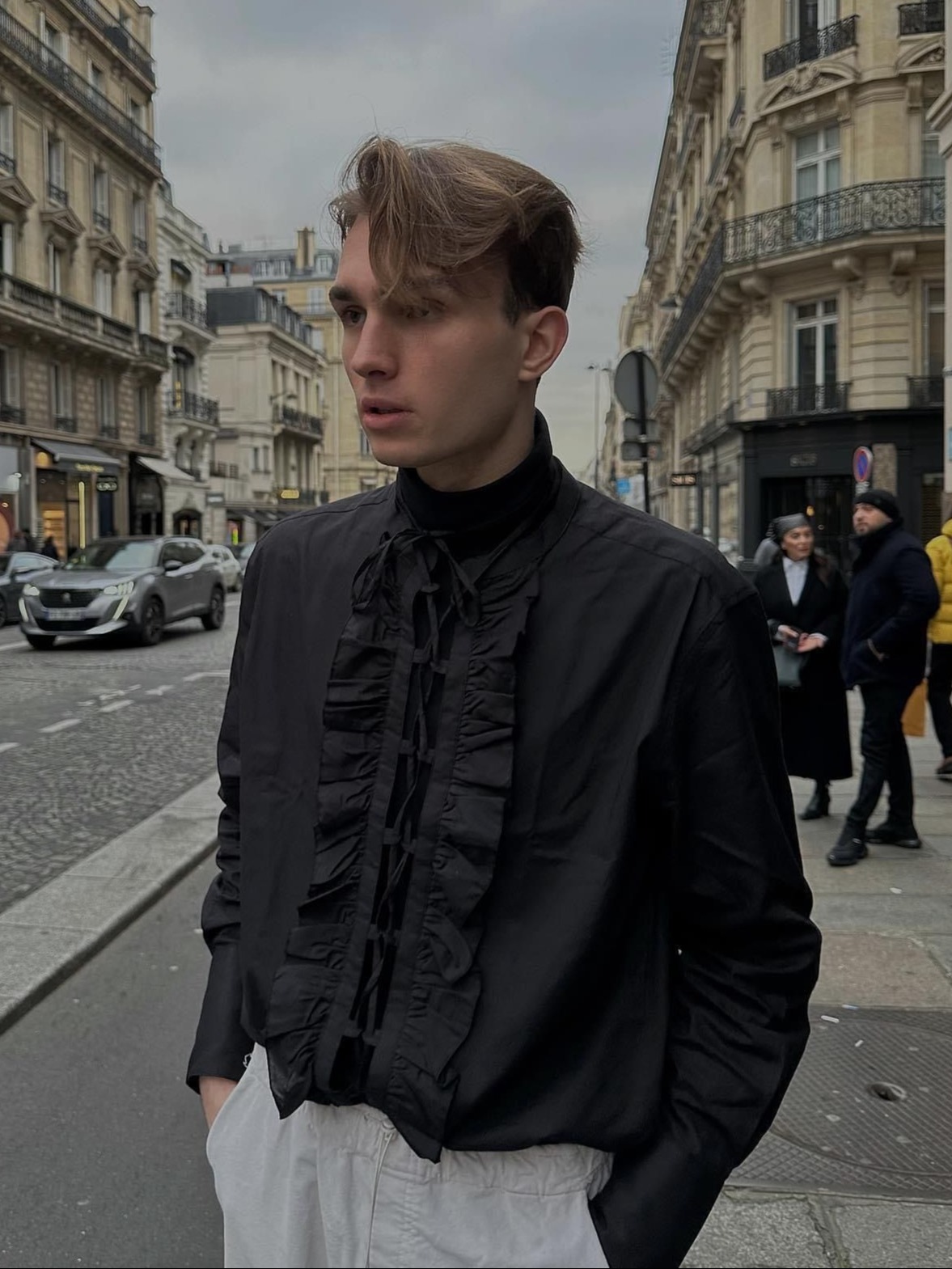 Aivis, model in Paris — picture 8