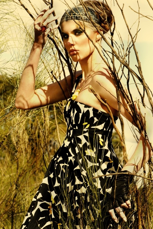 Kasia, model in Paris — picture 16