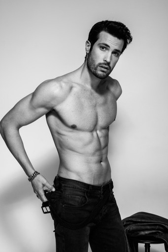 Simone, model in Milan — picture 27