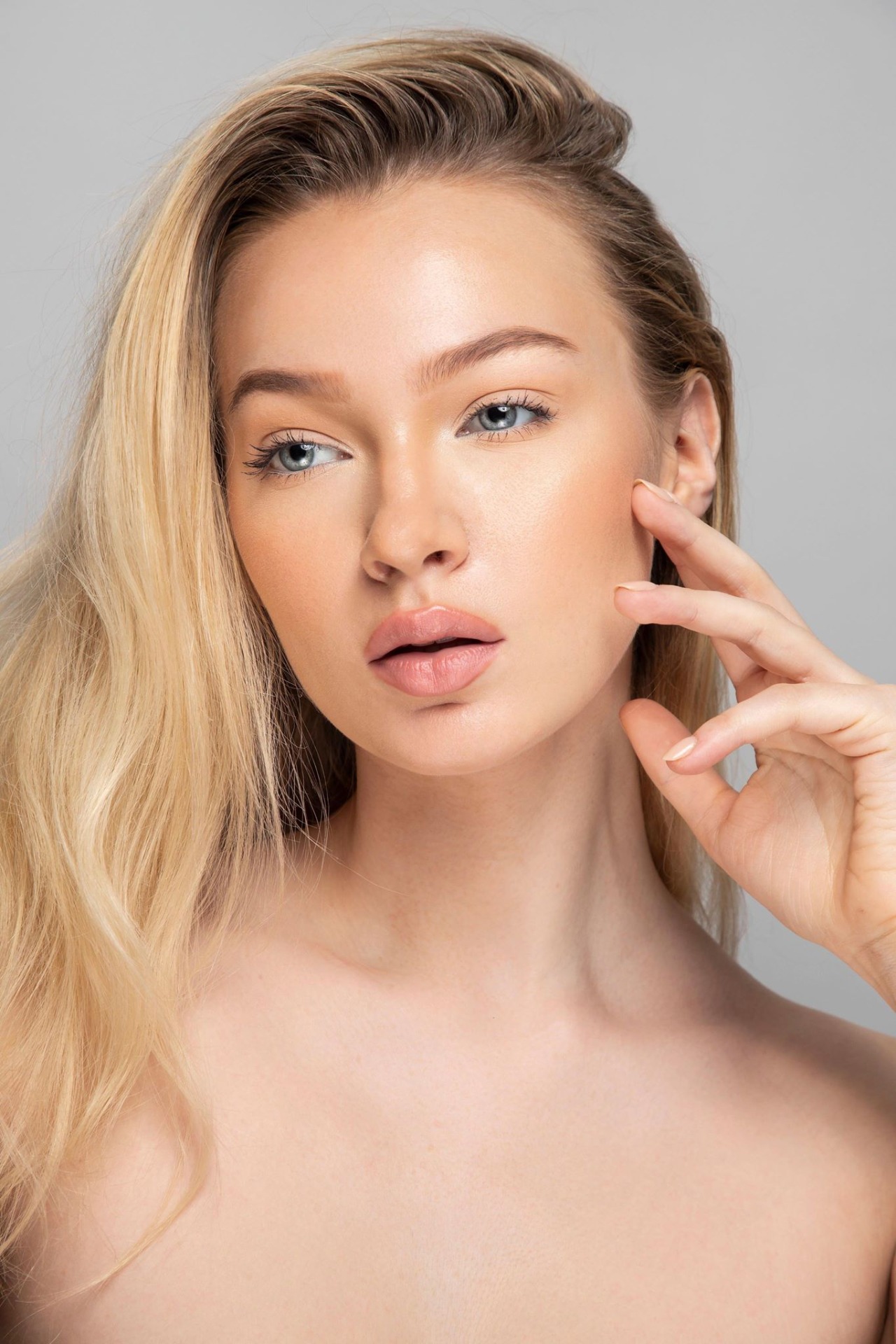 Shannon, model in New York — picture 25