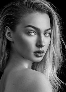 Shannon, model in New York