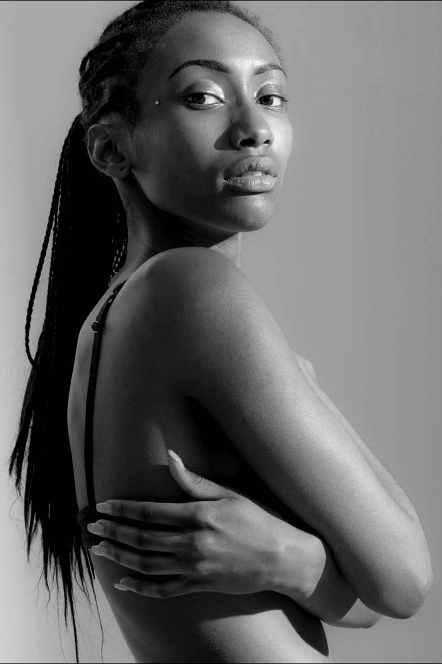 BINTA, model in Milan — picture 14