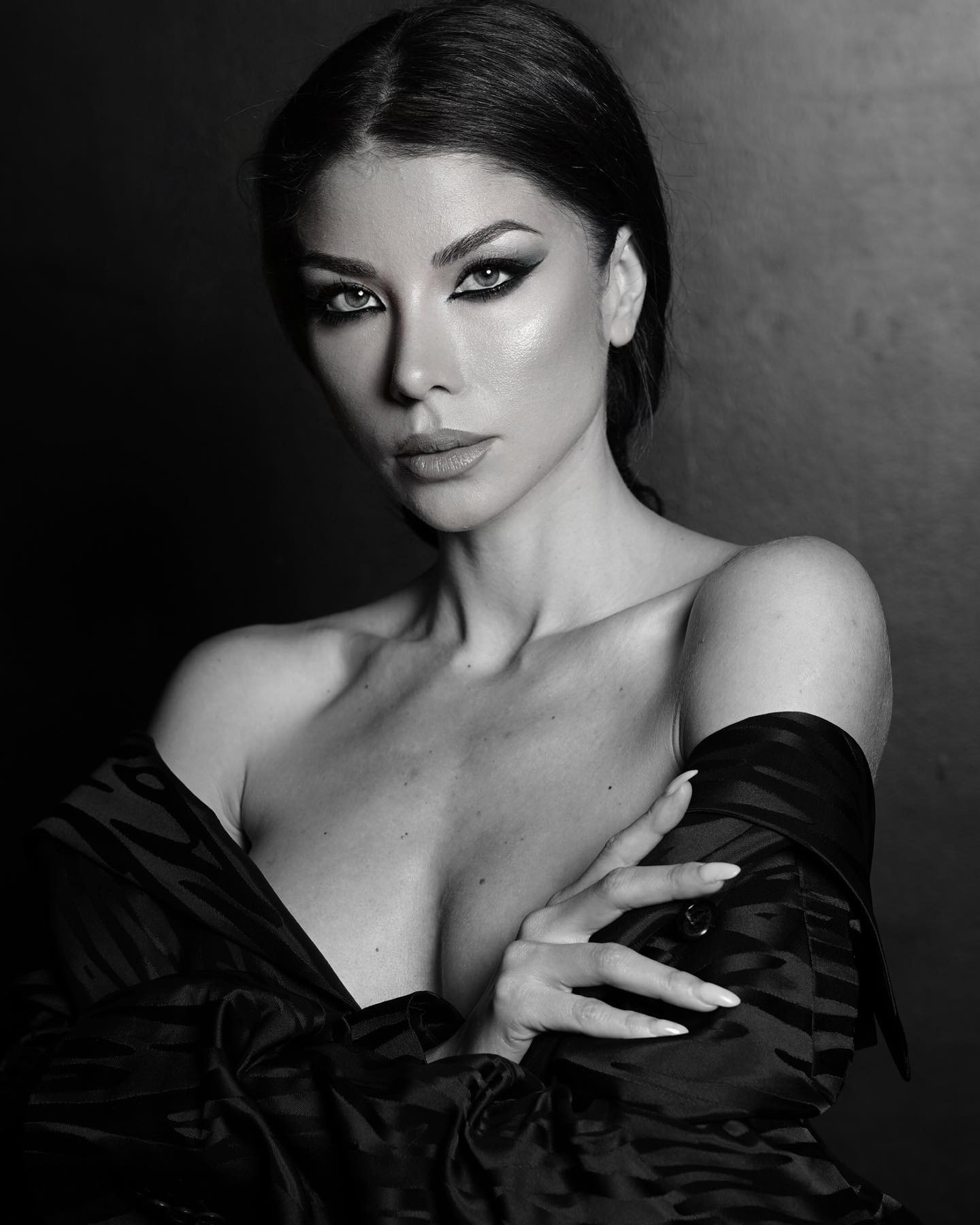 MADALINA, model in Milan — picture 1