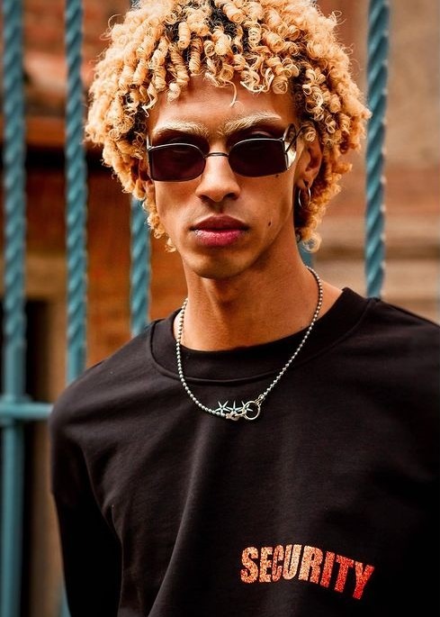 Maurilio, model in Milan — picture 5