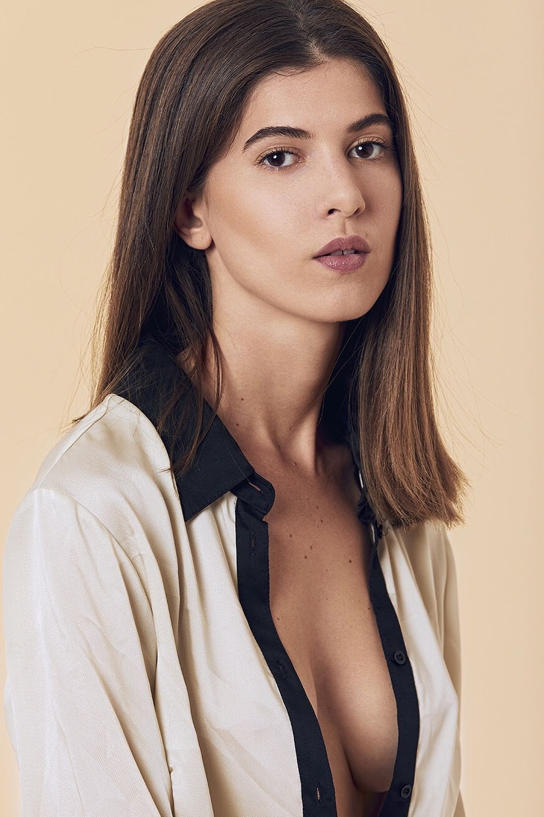 BRUNE, model in Milan — picture 9