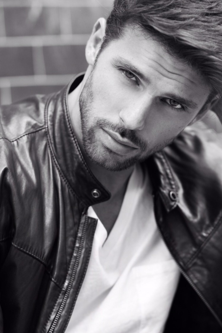 SIMONE, model in Milan — picture 21