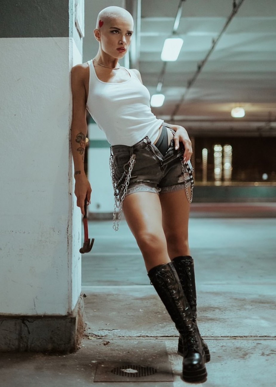 MARIA, model in Milan — picture 21