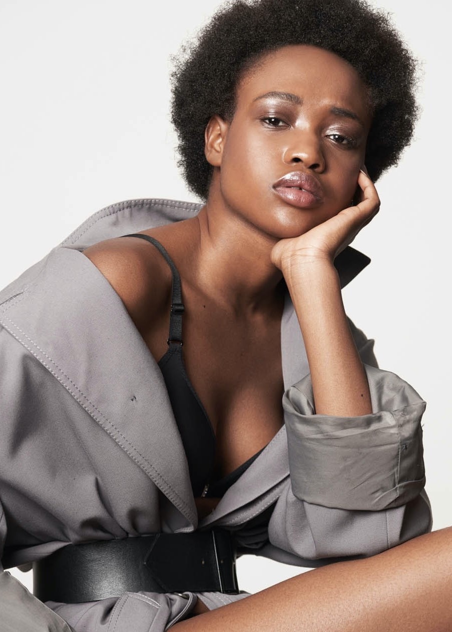 Lauris, model in Paris — picture 2