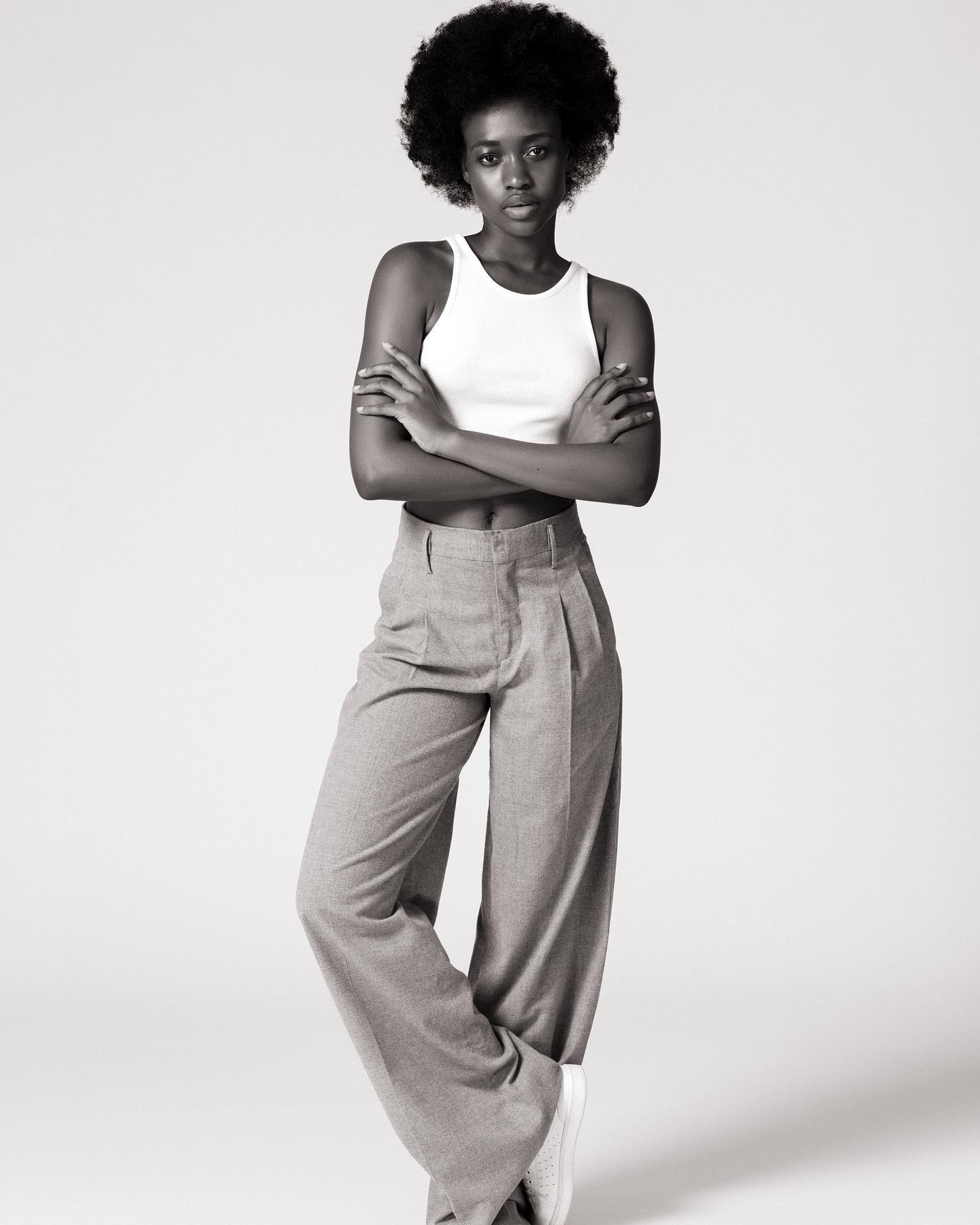 Lauris, model in Paris — picture 6