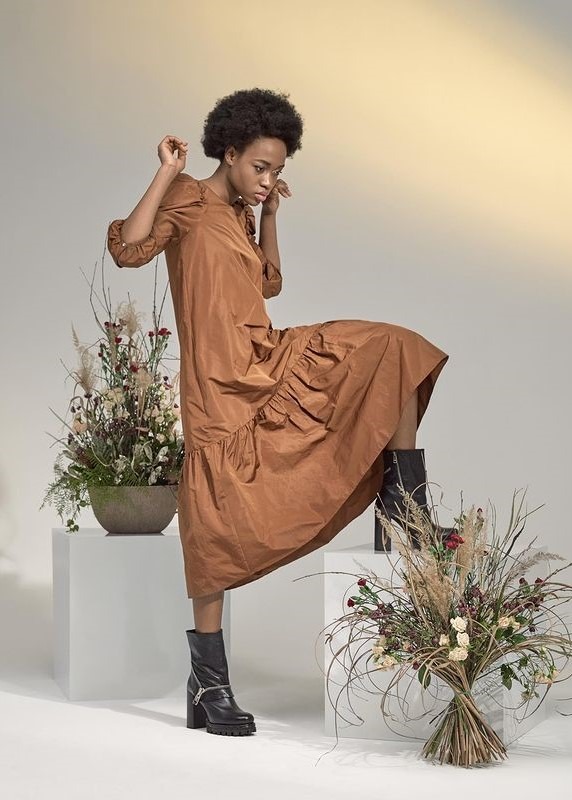 Lauris, model in Paris — picture 13