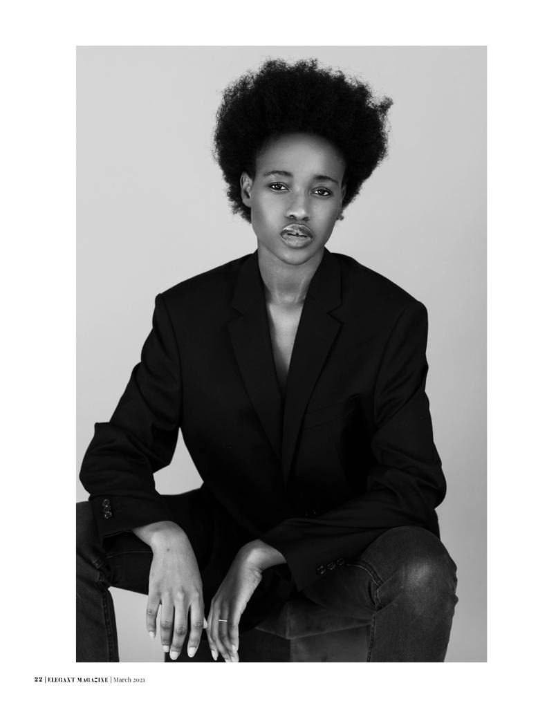 Lauris, model in Paris — picture 15